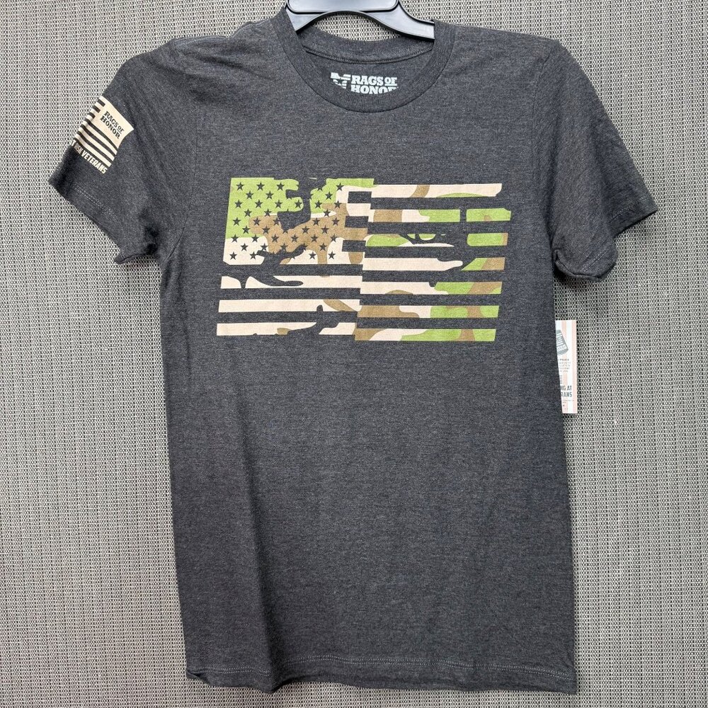 Rags Of Honor Size S Charcoal Gray T-Shirt With Camo American Flag Design
